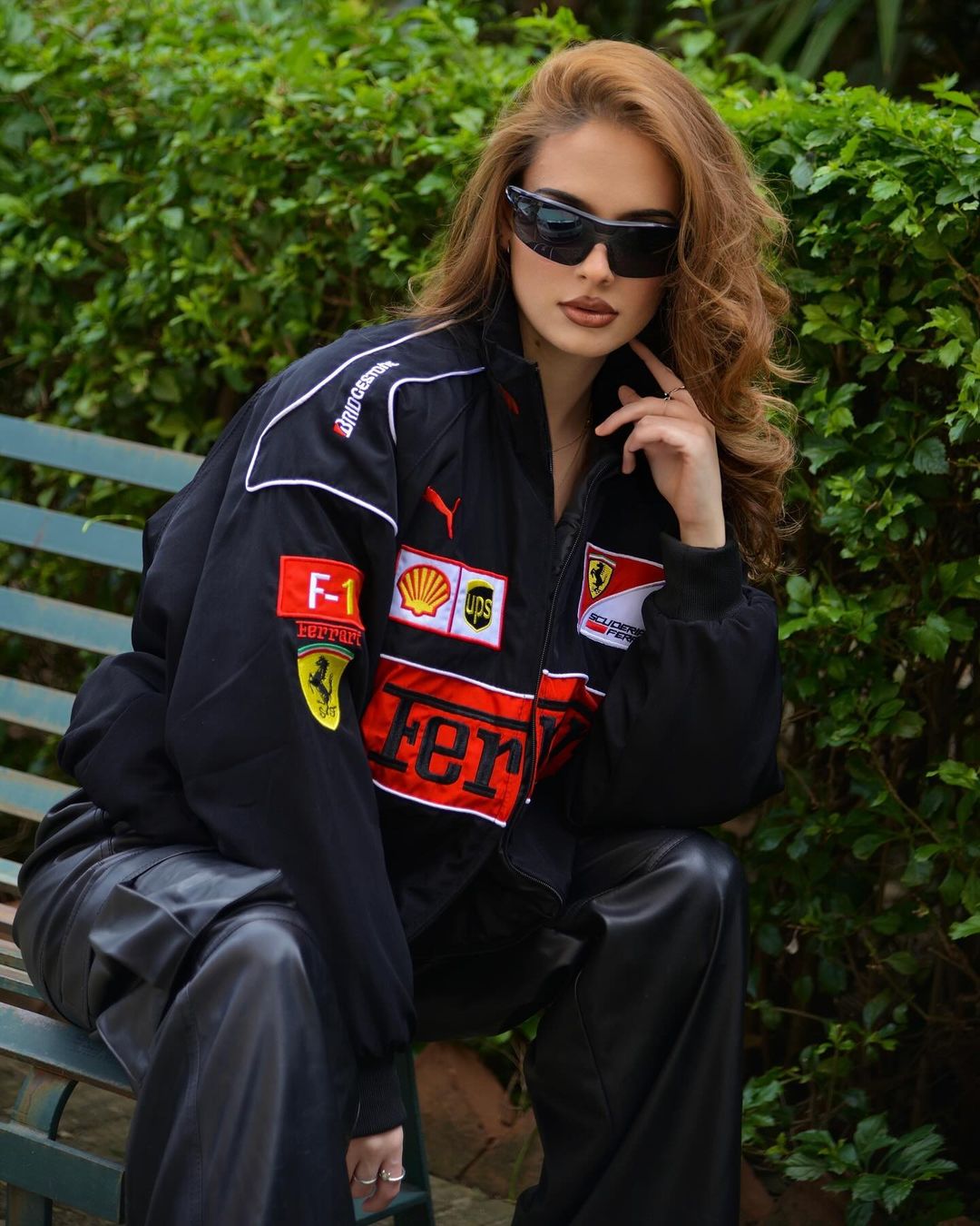 FERRARI F1 RACING JACKET - BLACK