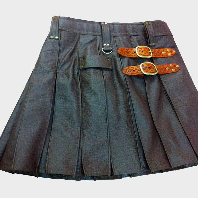 COOL AND MACHO PLEATED LEATHER KILT