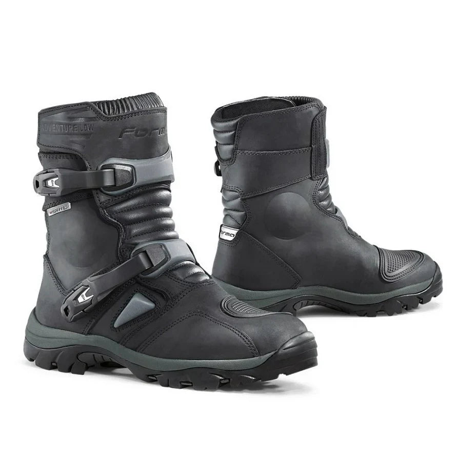 Forma Adventure Low Black Boots - Display