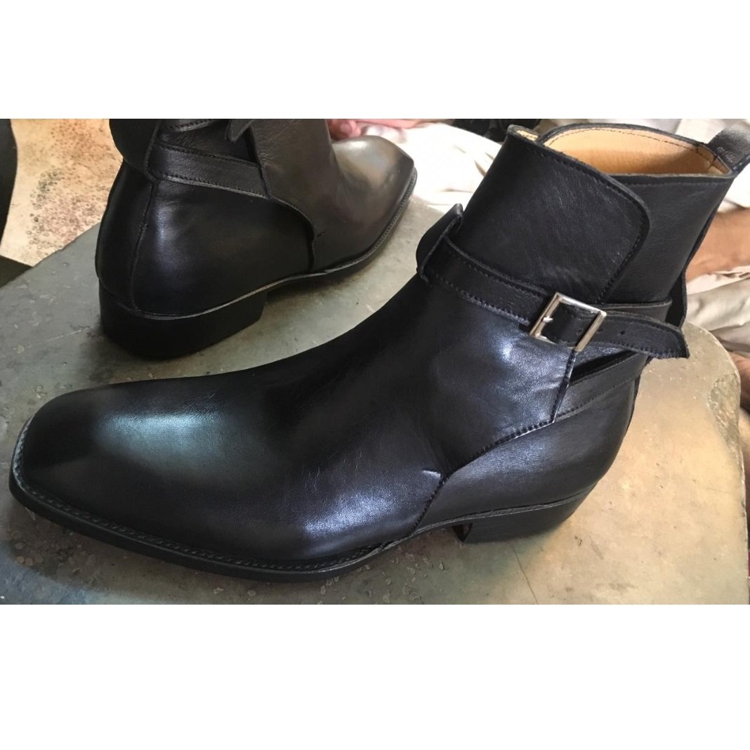 Men Black Leather Boots with Buckle