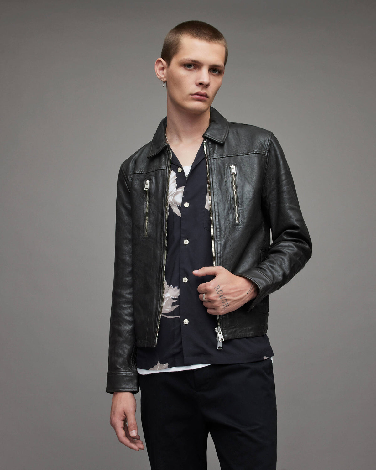 Men's Black Leather Cafe Racer Jacket - Classic Racing Style