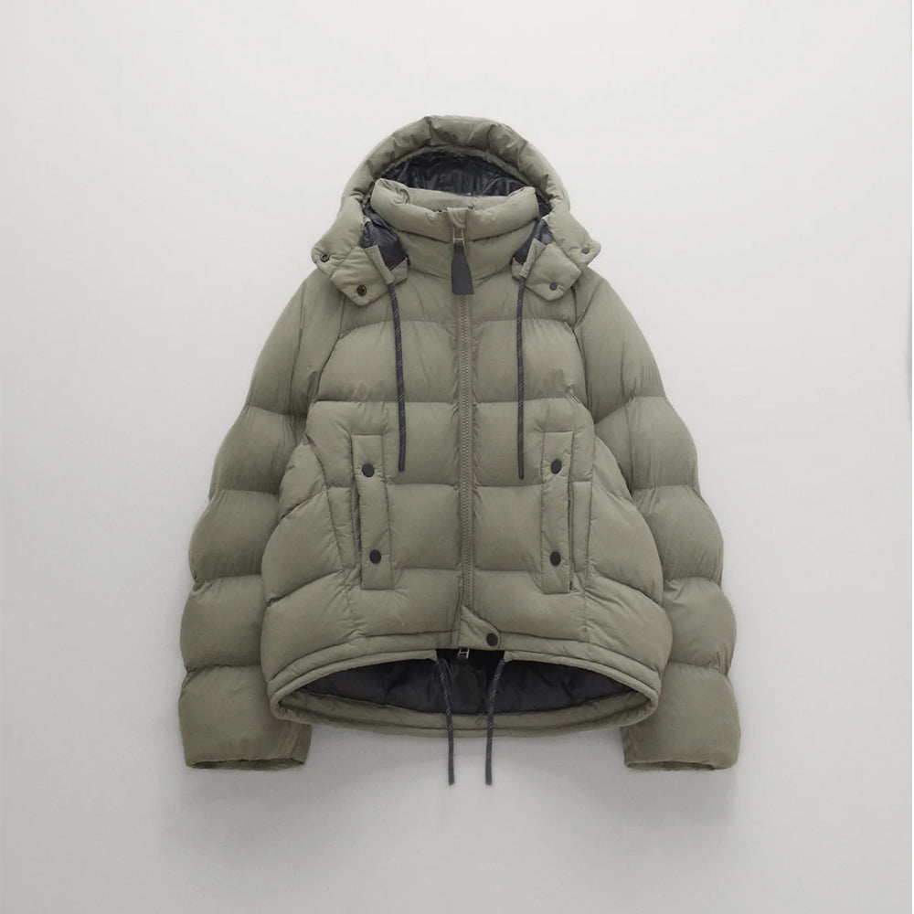 Women's Dull Green Puffer Jacket with Stylish Warmth