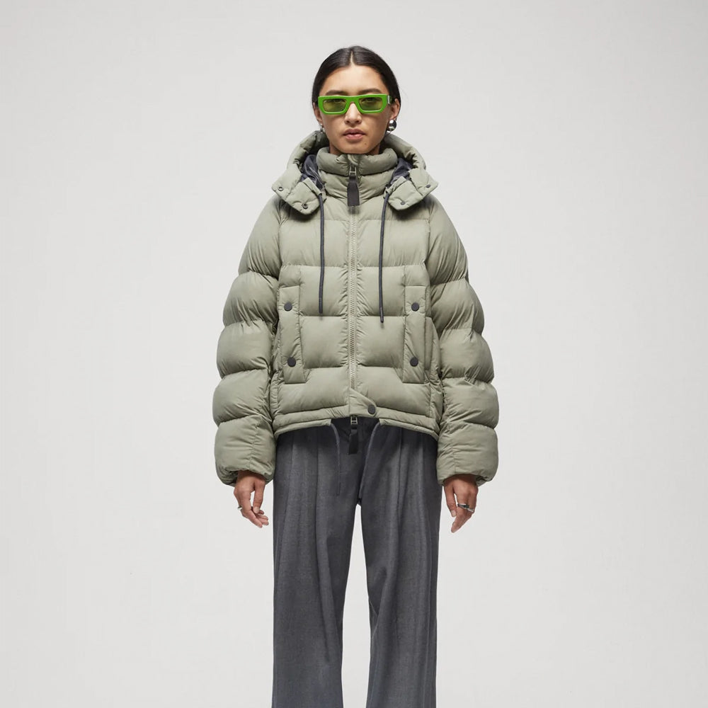 Women's Dull Green Puffer Jacket with Stylish Warmth