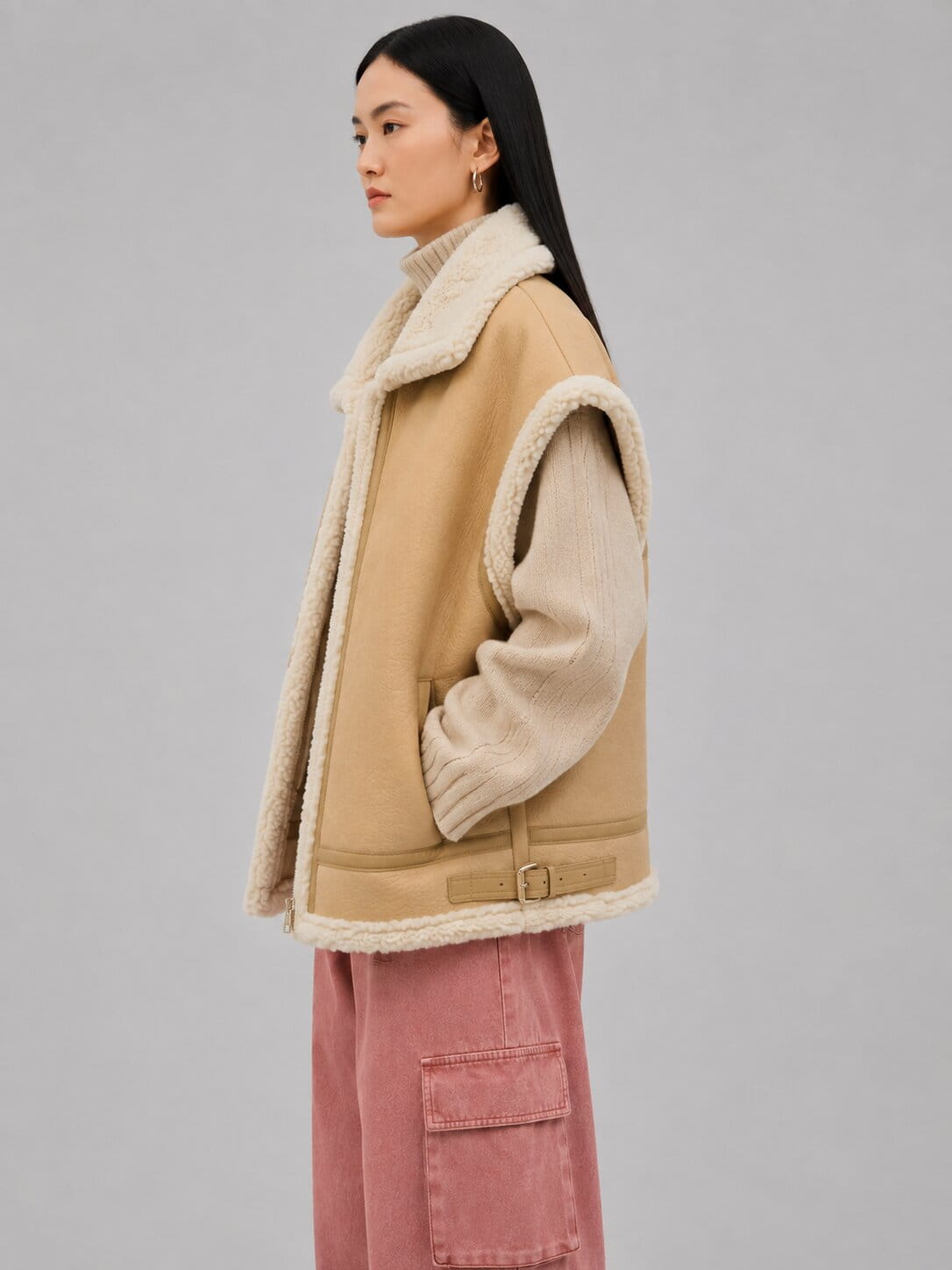 Women’s Camel Shearling Leather Vest Thick Fur Sheepskin Winter Wear