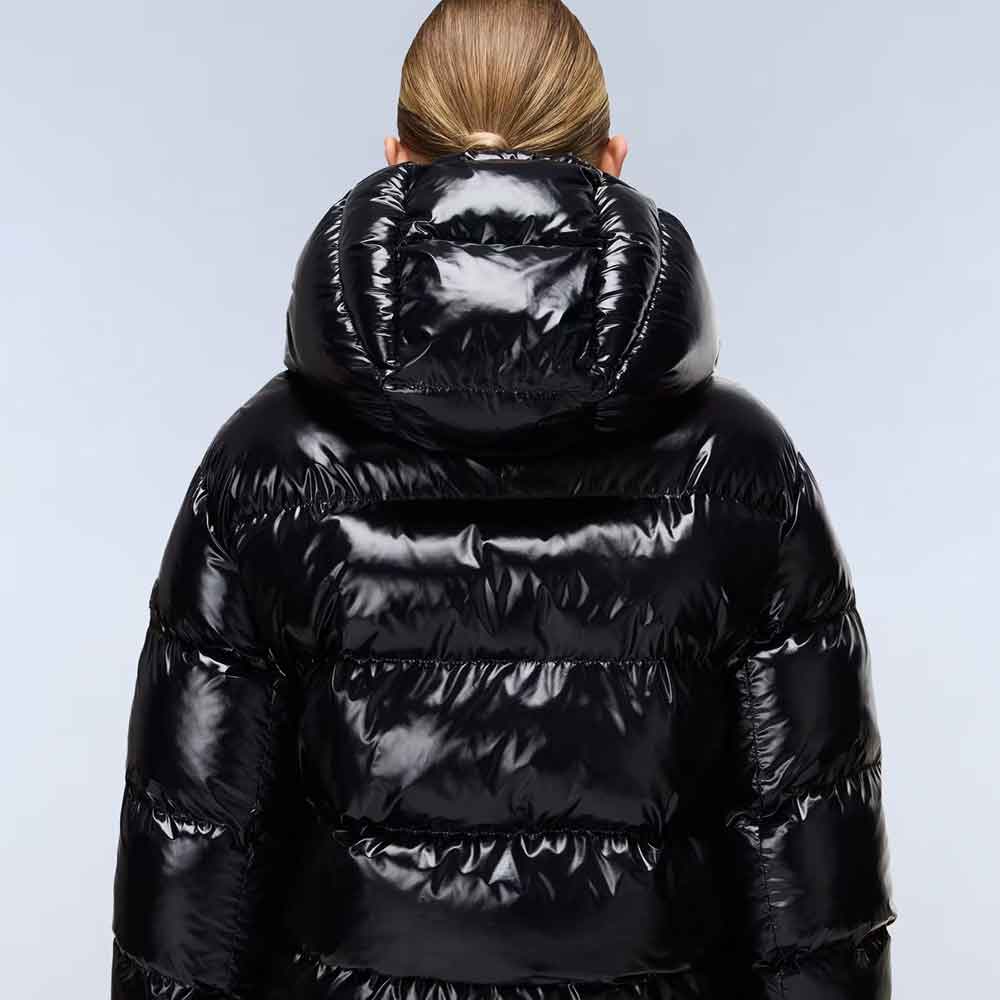 Womens Shiny Puffer Jacket in Black