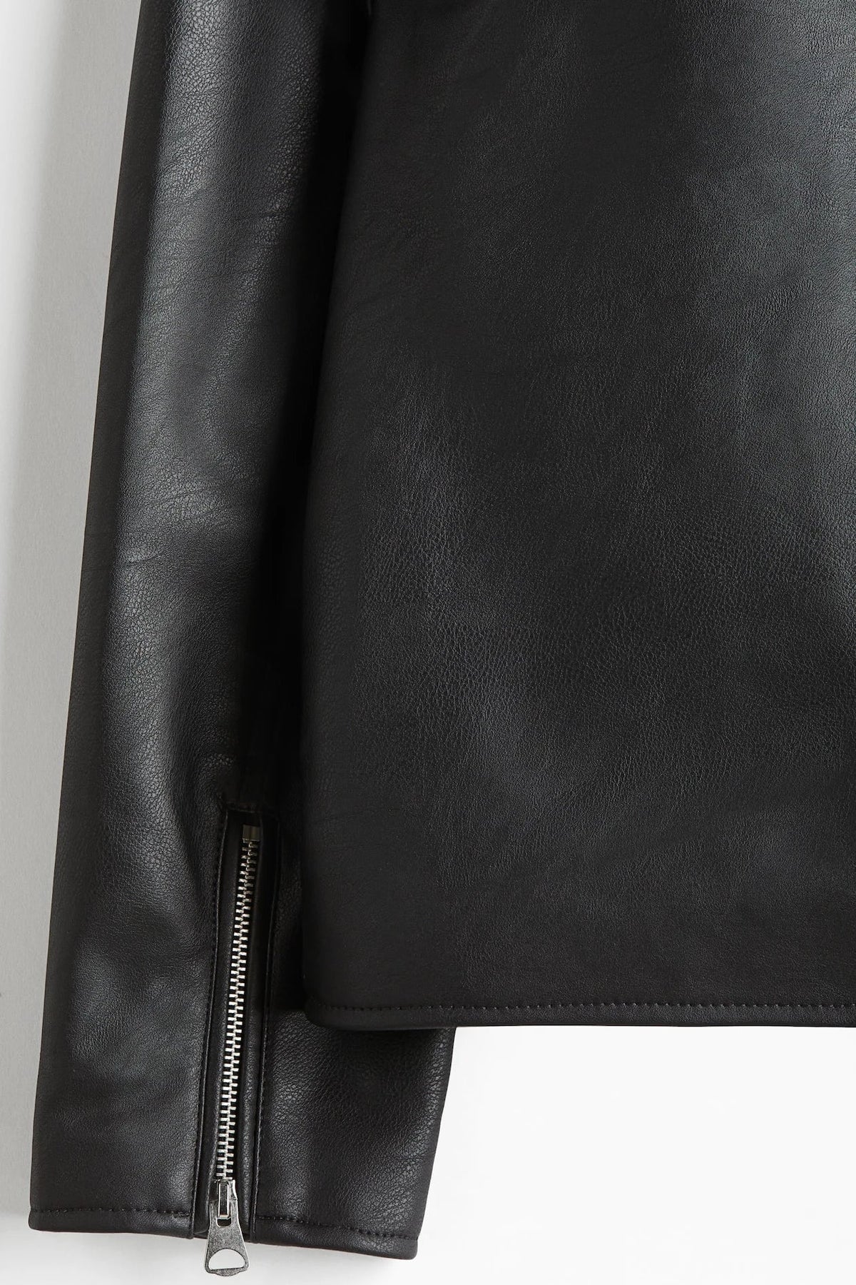Boxy Cropped Leather Jacket for Men & Women | Premium Streetwear Biker Jacket