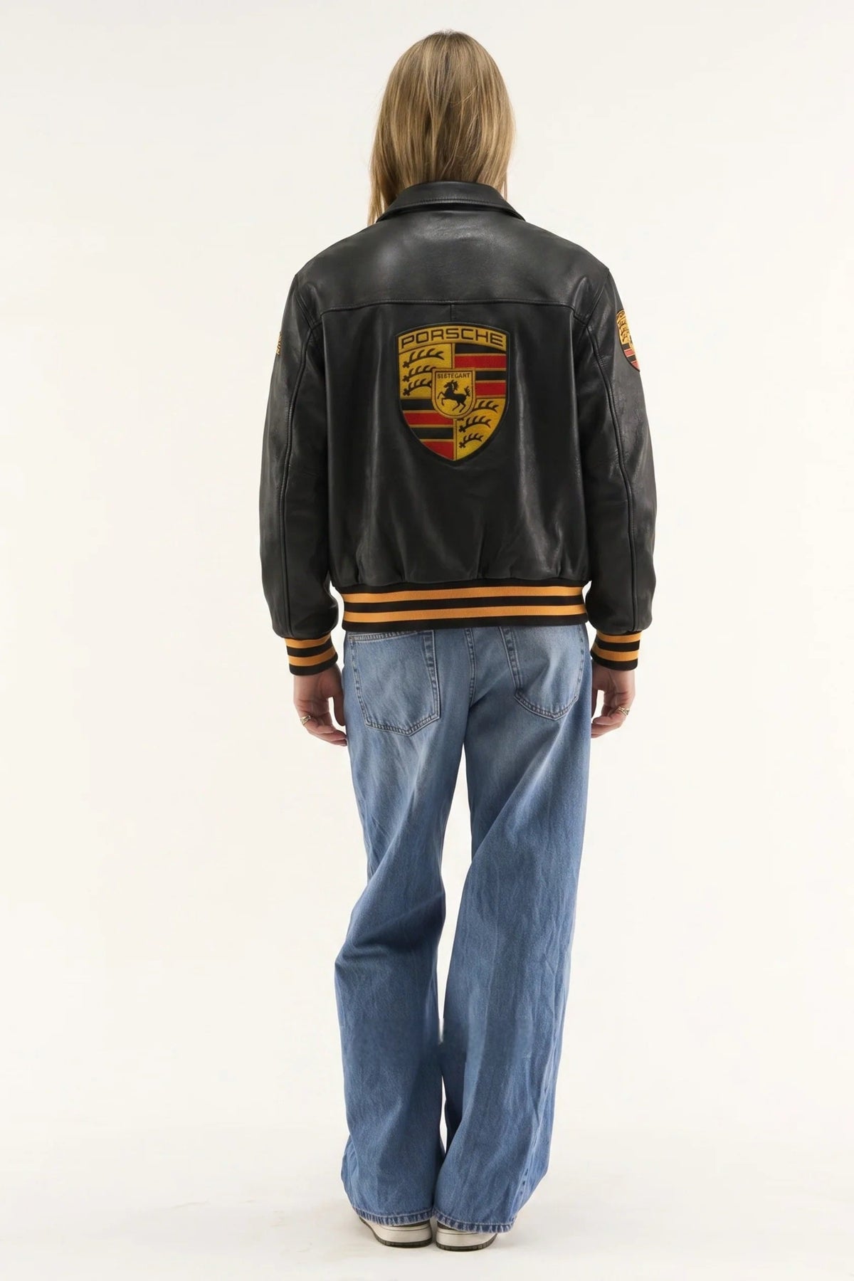 Black Porsche 993 Leather Jacket – Premium Racing Streetwear