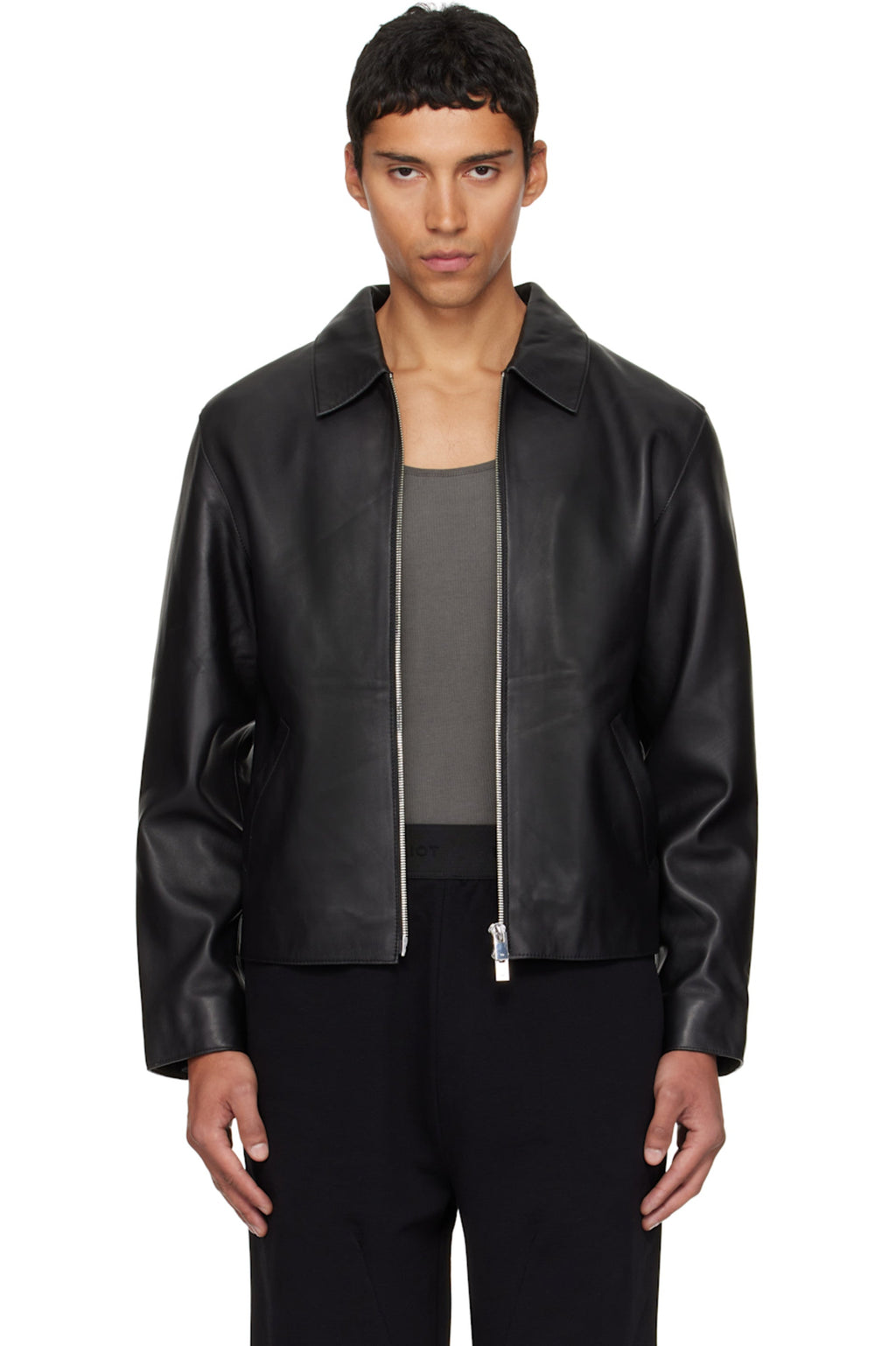 Black Cropped Leather Jacket – Boxy Fit