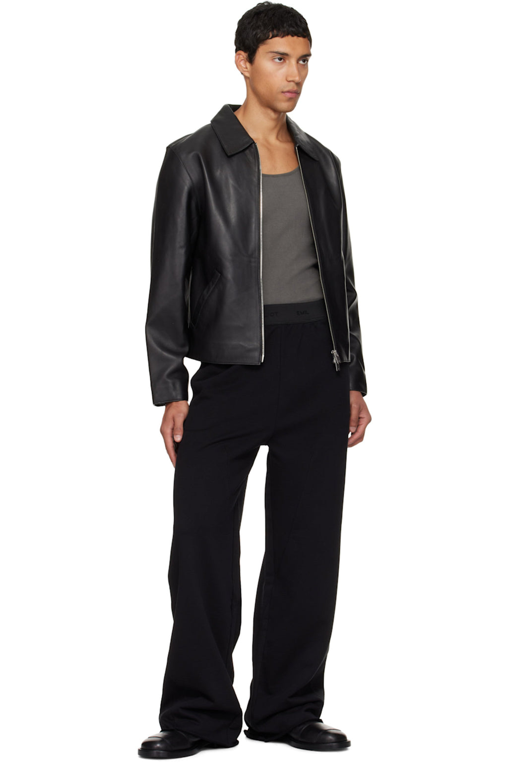 Black Cropped Leather Jacket – Boxy Fit