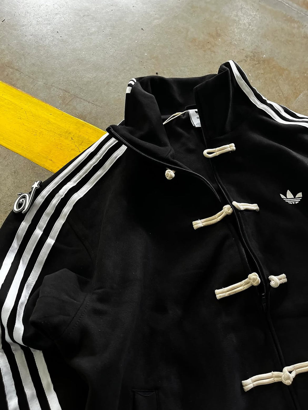 Black CNY Adidas Knot Jacket – Korean Oversized Streetwear