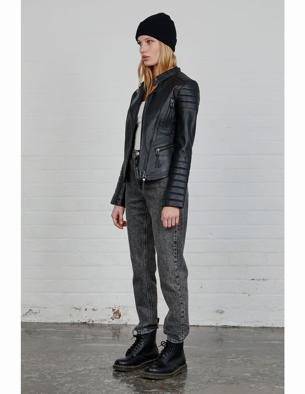 Women's Black Cafe Racer Leather Jacket